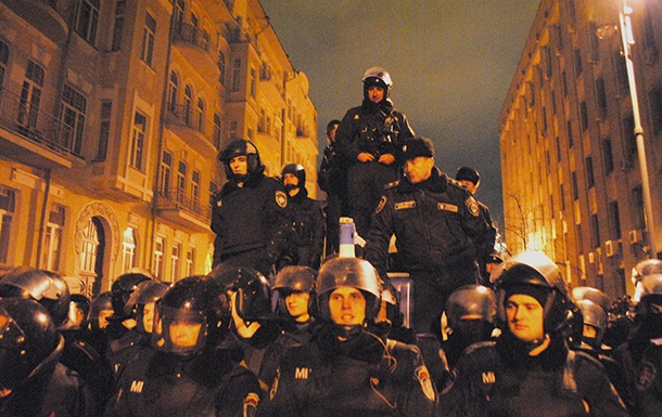 В Киеве завели уголовное дело о нападениях на сотрудников милиции