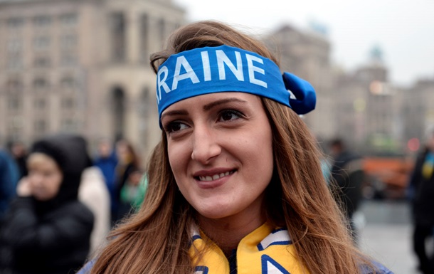 The Guardian: Оптимістично налаштовані молоді українці сподіваються на Європу. Бажаю їм успіху