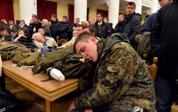 ВВС Украина: Две разные революции