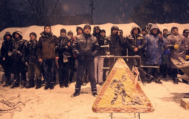 Из-за баррикад в центре Киева скорые не успевают к больным