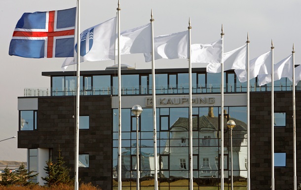 В Ісландії посадили колишніх керівників банку, що розорився
