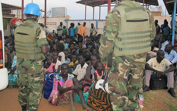 Племінні війни у Південному Судані: Прихильники колишнього віце-президента атакували базу миротворців ООН