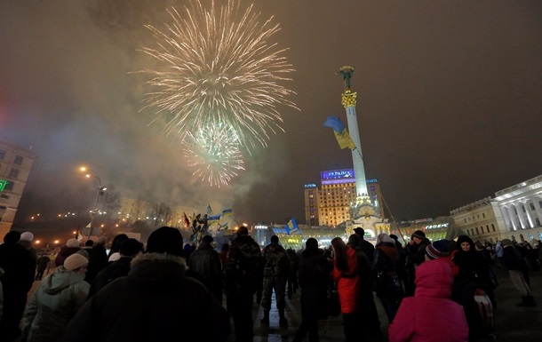 Майдан Незалежности готовится к встрече Нового года
