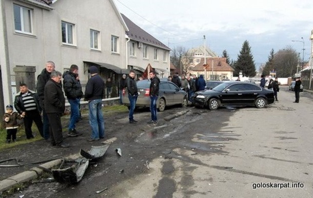 В ДТП на Закарпатье Skoda столкнулась с ВАЗ: погиб человек, еще четверо травмированы