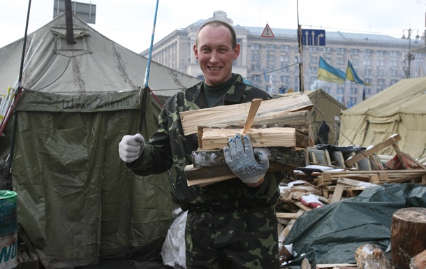 Давно здесь стоим. Корреспондент выяснял, когда опустеет Майдан 