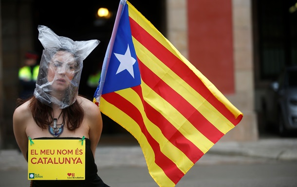 Парламент Каталонії підтримав проведення референдуму про незалежність 