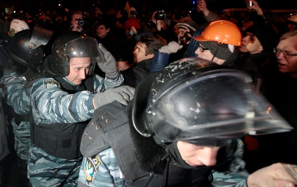 Штаб Майдана отрицает факт захвата милиционеров