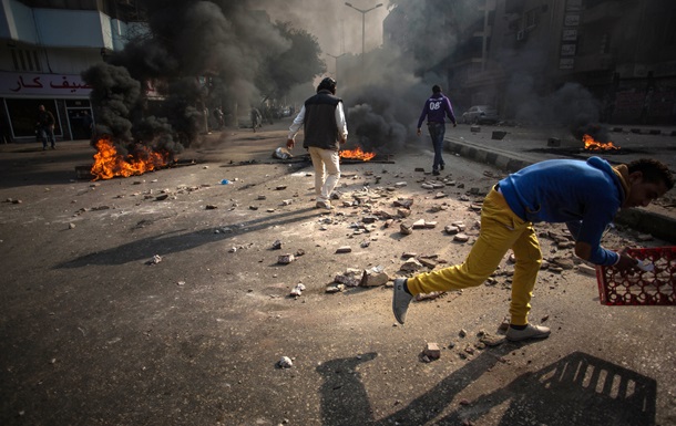 Святкування річниці революції в Єгипті завершилося розгоном і смертю 29 осіб