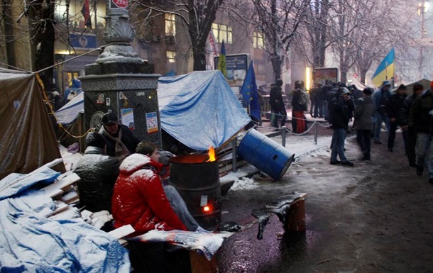 Луценко озвучив умови протестувальників для звільнення будівель і вулиць Києва