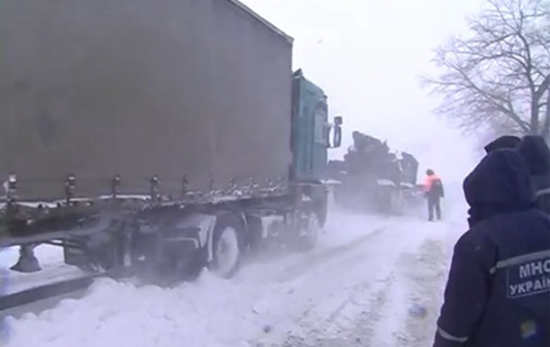 Как замерзает Украина: одиннадцать областей остановились