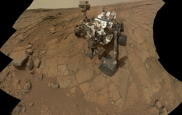 Марсохід Curiosity пошкодив колесо