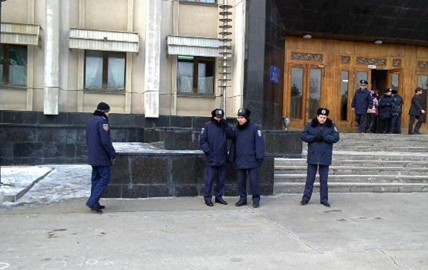 Міліція посилила охорону урядового кварталу