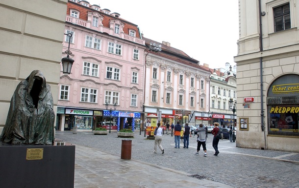 В Праге мигрантов будут учить быть чехами