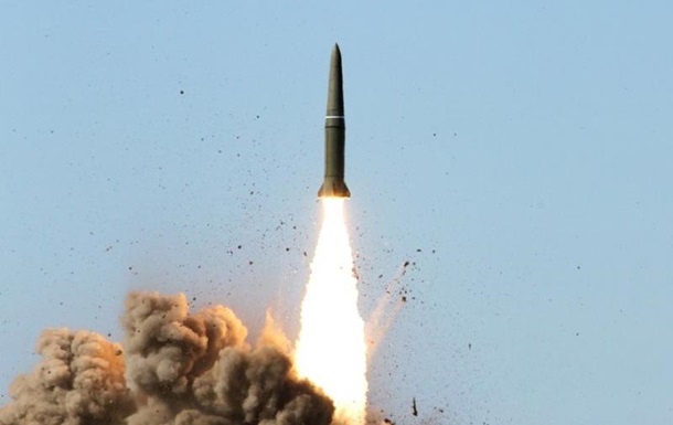 Іран випробував балістичні ракети нового покоління