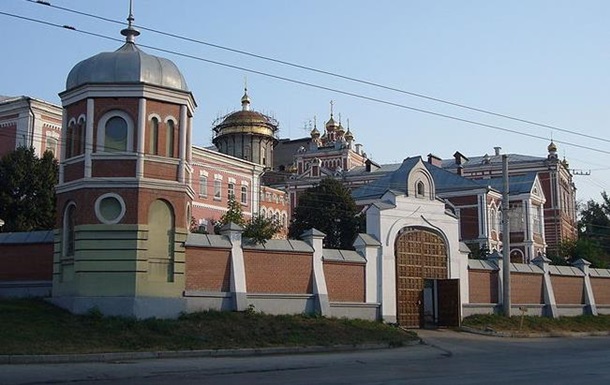 У Росії аліментників відправлятимуть у монастир