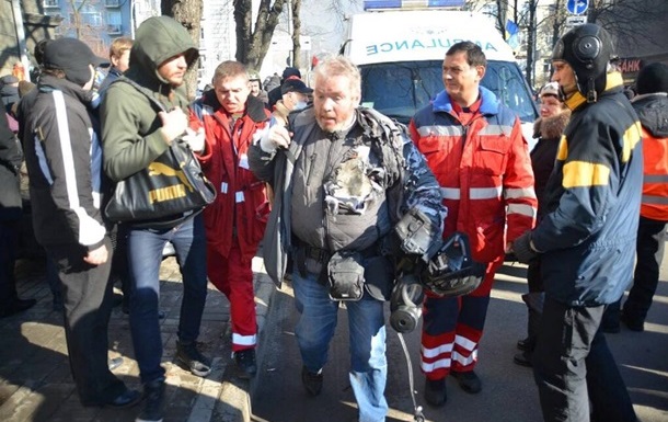 Внаслідок зіткнень у Києві постраждав 21 журналіст