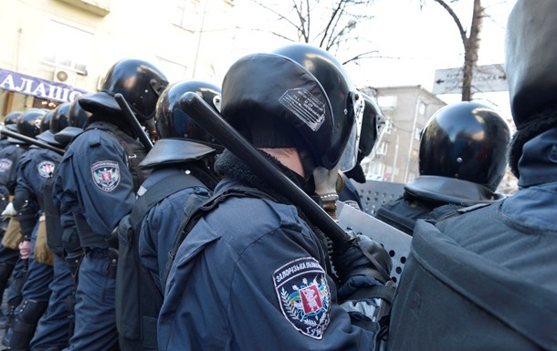 Силовики расстреляли протестующих под Черкассами, минимум один человек погиб, более 10 ранены – депутат