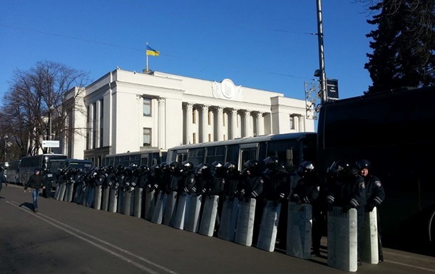 Правоохранители покинули  правительственный квартал во исполнение решения Рады - Мирошниченко