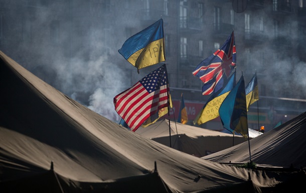 Посольство США в Киеве усилило охрану