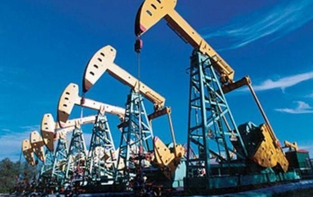 Нефтяные фьючерсы солидарно снижаются