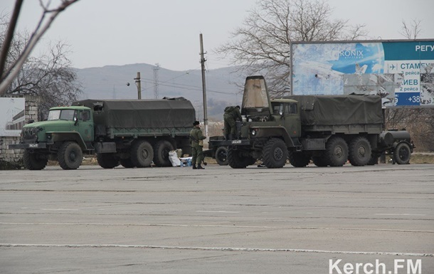 Российские войска покидают Керченскую переправу