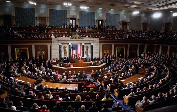 Конгресс США одобрил выделение Украине кредита в $1 млрд