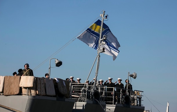 Украинским военным, защищающим Крым, выделят 125 миллионов 