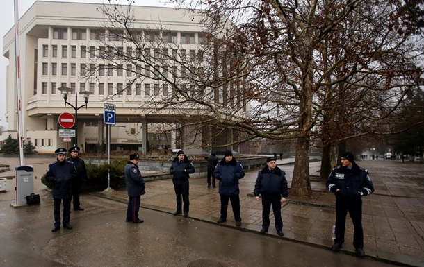 Співробітники СБУ створюють Службу безпеки Криму