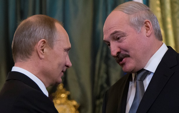 Путін і Лукашенко провели телефонні консультації щодо України