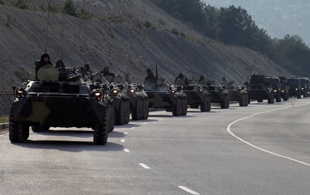 Біля кордонів України розташована стотисячна російська армія, готова до вторгнення - РНБО