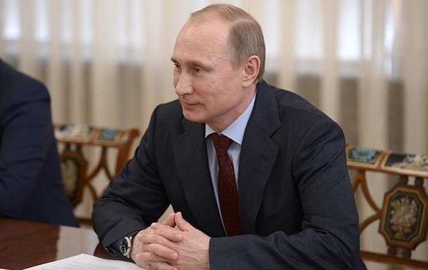 Путин приказал отдать Украине вооружения в Крыму, не перешедшие к России