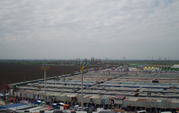 Заарештовано майно та рахунки Одеського ринку 7-й кілометр