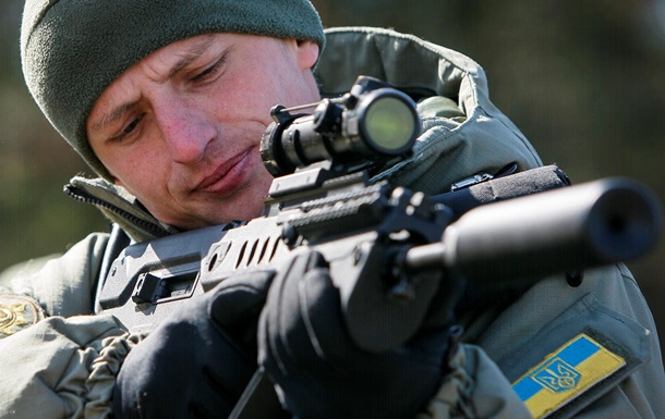 Нова зброя для української армії. Фото- та відеорепортажі з демонстрації на полігоні Десна 