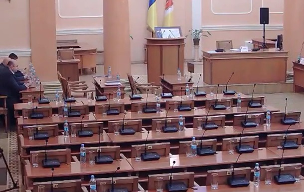 Сессия Одесского горсовета закрылась, не успев начаться 