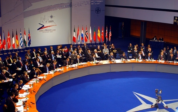 Загрози нової  холодної війни  з Росією не існує - НАТО 