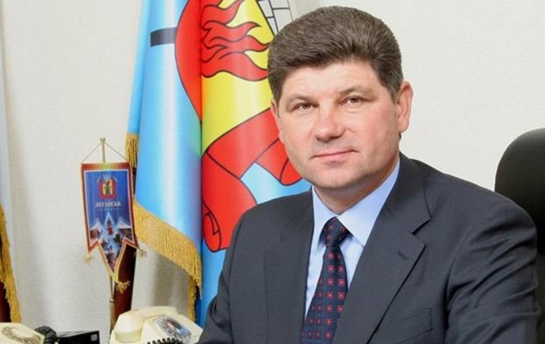 Мэр Луганска потребовал от Яценюка провести референдум 