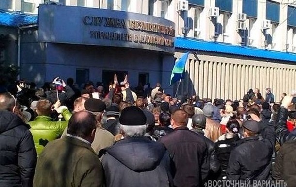 СБУ затримала одного з організаторів масових заворушень у Луганську