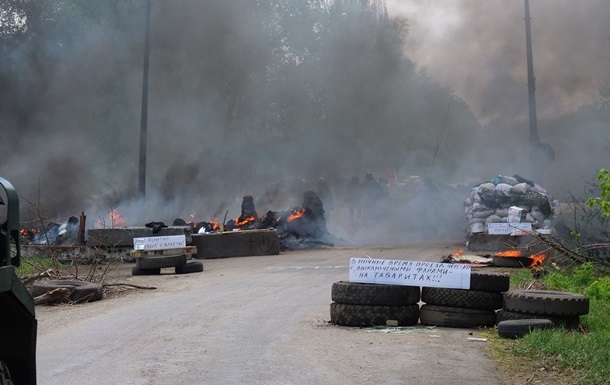 Протестувальники в Слов янську заявили про тринадцятьох убитих в боях