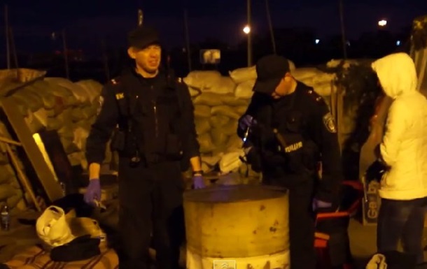 В Одесі на блокпост Євромайдану кинули гранату, постраждали семеро