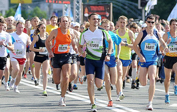 У столиці стартував відкритий Київський марафон-2014