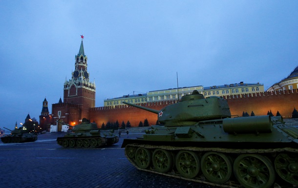 Парад Перемоги у Москві відкриє кримська бронетехніка - ЗМІ