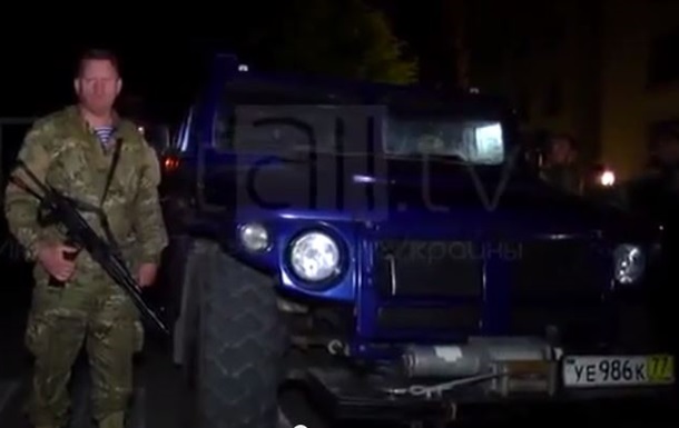 Бронеавтомобіль Жириновського прибув до Луганська 