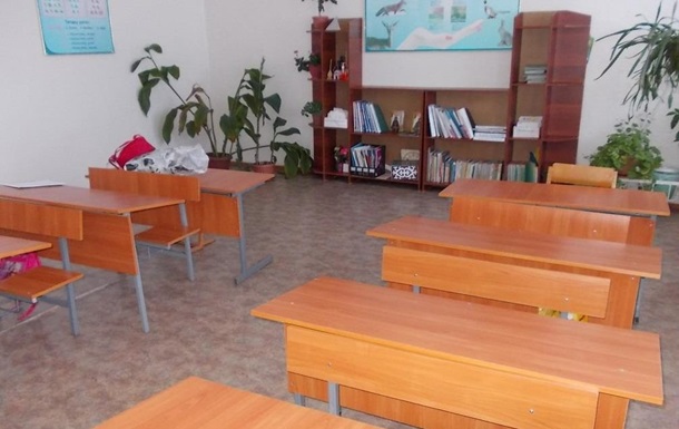 У Дніпропетровську заборонили партійну агітацію в школах