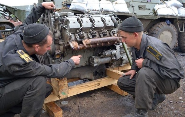 Харьковские курсанты принимают участие в АТО: ремонтируют военную технику