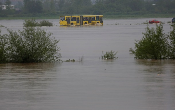 В Боснии и Герцеговине жертвами наводнения стали 16 человек