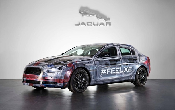 Jaguar вперше показав нову модель - компактний седан XE