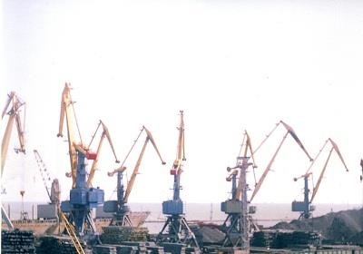 Мариупольский порт перехватил у Крыма грузопотоки