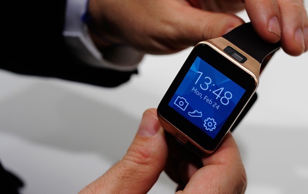 Samsung выпустит смарт-часы, способные полностью заменить смартфон