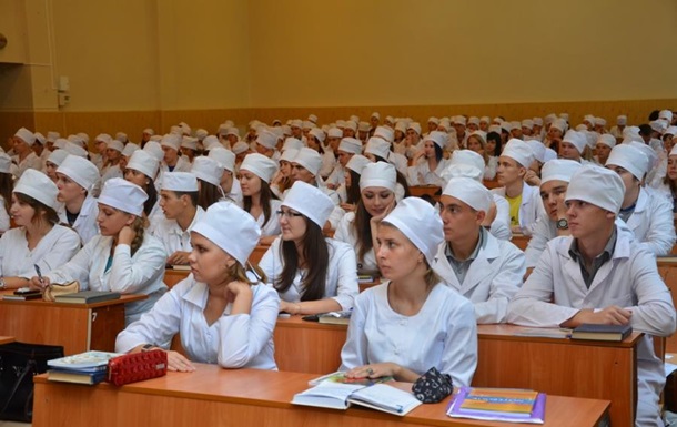 Харьковские студенты собрали 75 тысяч гривен помощи ВСУ