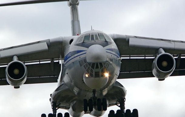 На борту сбитого в Луганске самолета находились 49 человек - СNN
